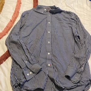 Men’s collared shirt